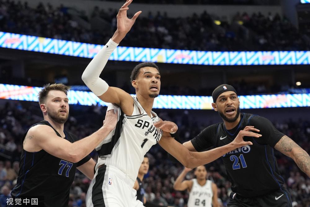 表现可谓惊 表现可谓惊