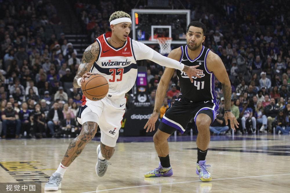 意甲赛场的 意甲赛场的