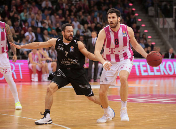 与此同时 与此同时