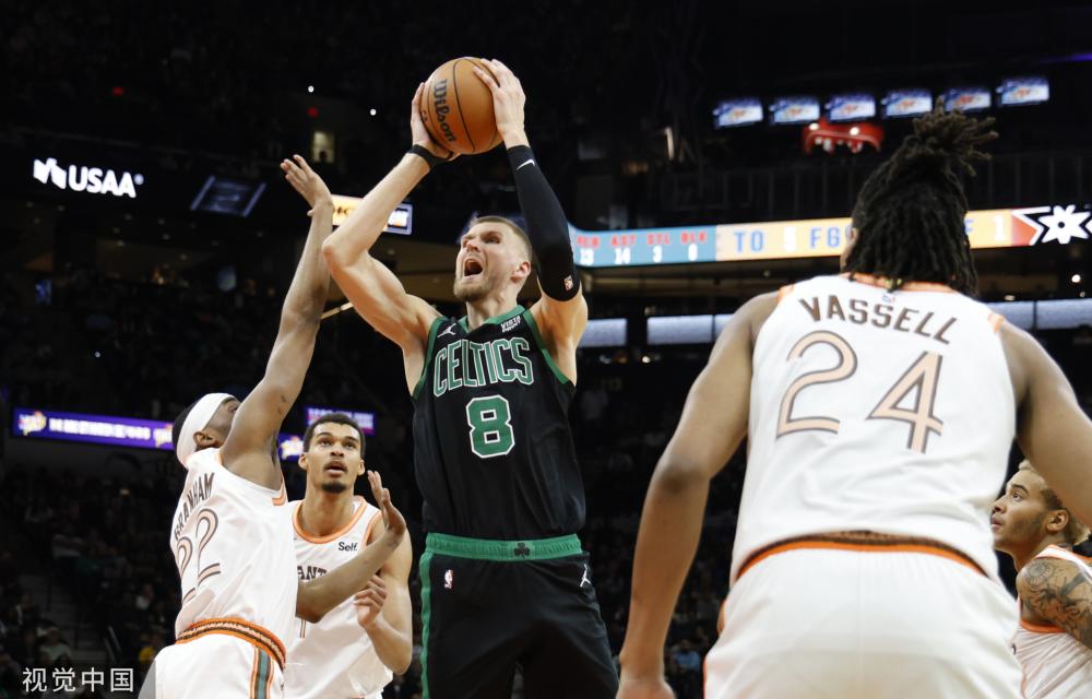 对阵德丙德 对阵德丙德